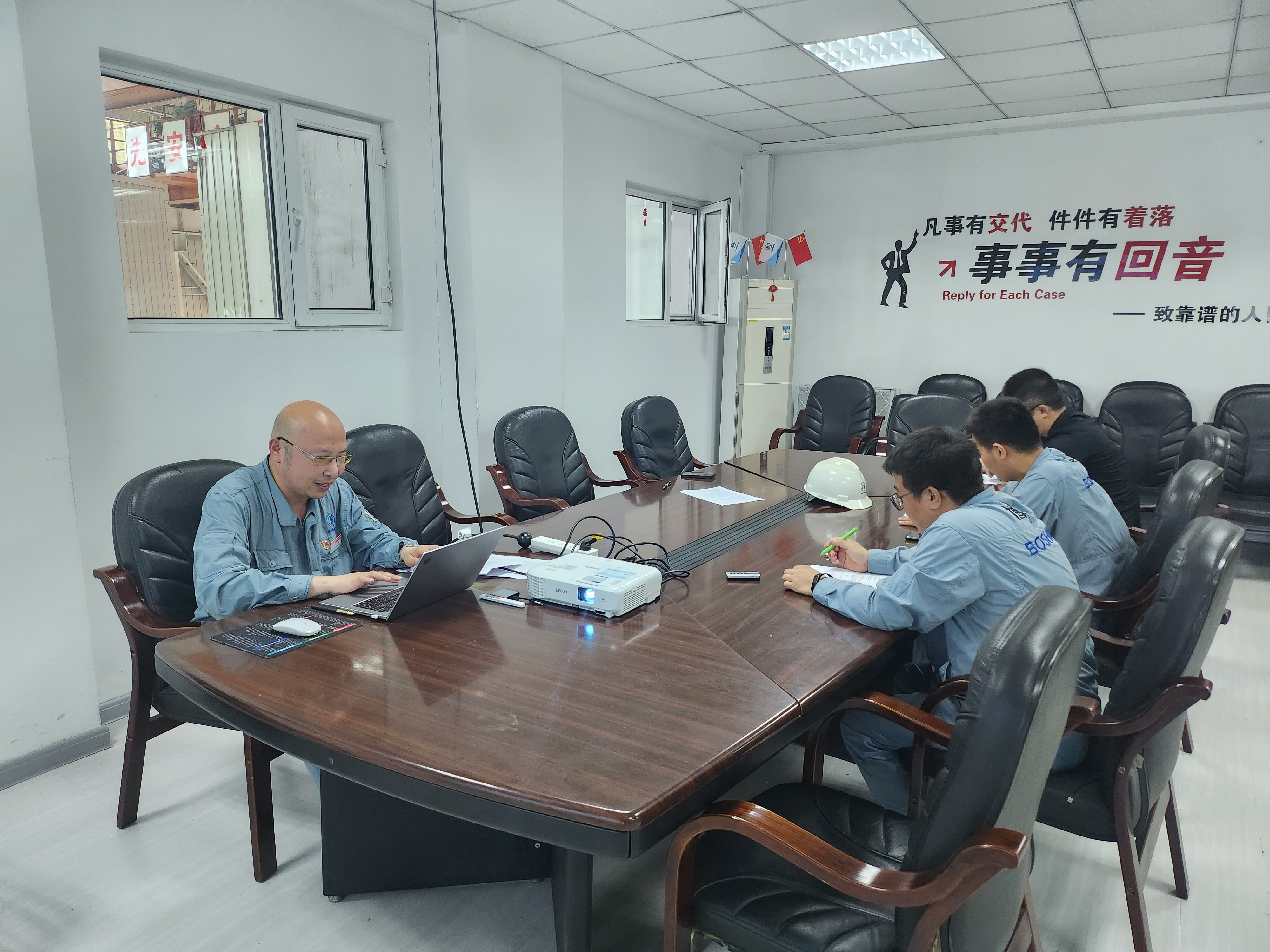 生产装置支部开展“两新”组织树模学习审核_杏耀平台：机械人及智能工厂解决计划专家